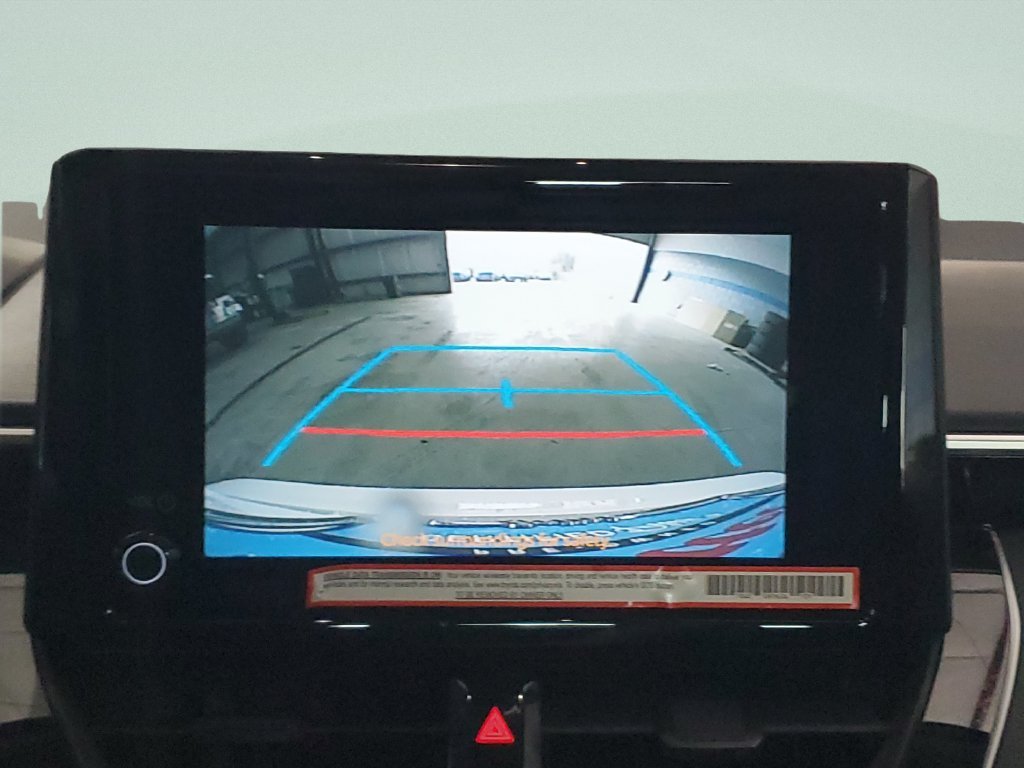 Used 2023 White Toyota LE image 17
