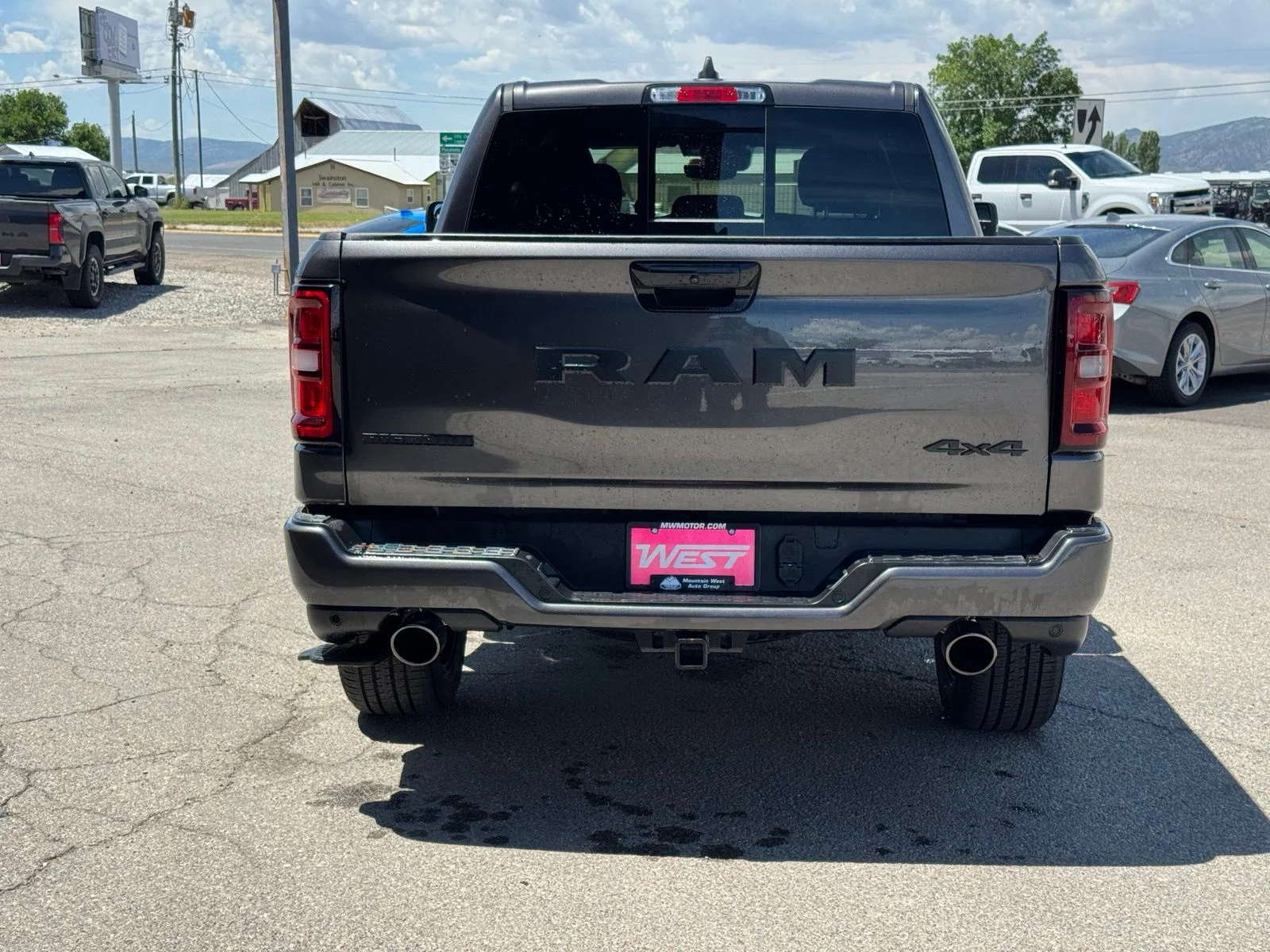 New 2026 Granite Crystal Metallic Clearcoat RAM Big Horn/Lone Star image 7
