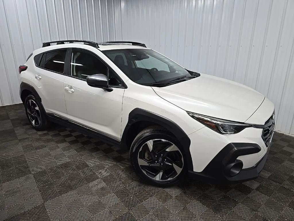 Used 2025 Crystal White Pearl Subaru Limited image 7