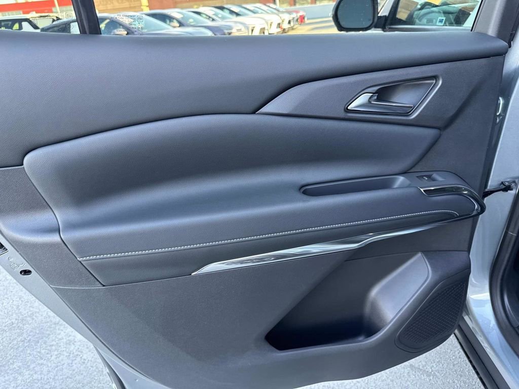 2026 Chevrolet Traverse LT - Photo 10