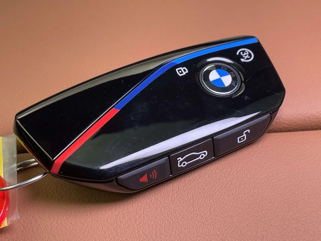 New 2026 Black BMW M60i image 39