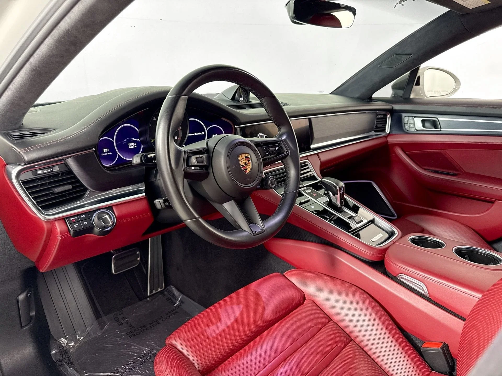 Used 2022 Chalk Porsche Turbo S image 20