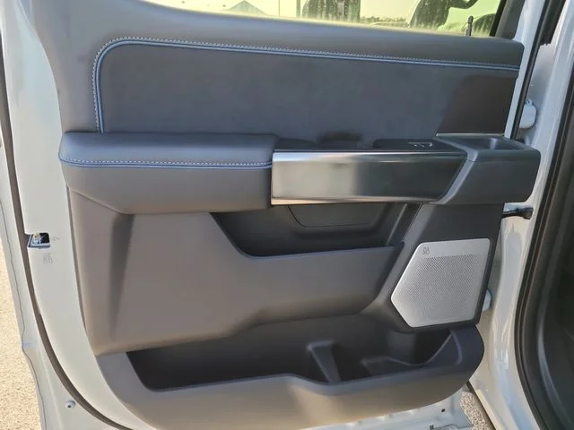 New 2026 Avalanche Ford Platinum image 12
