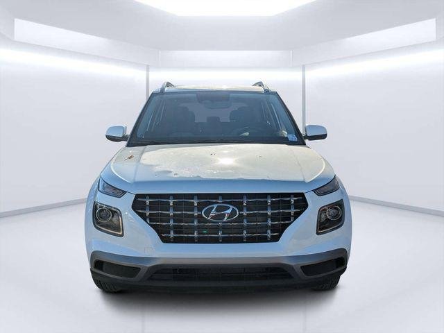 New 2026 White Hyundai SEL image 8