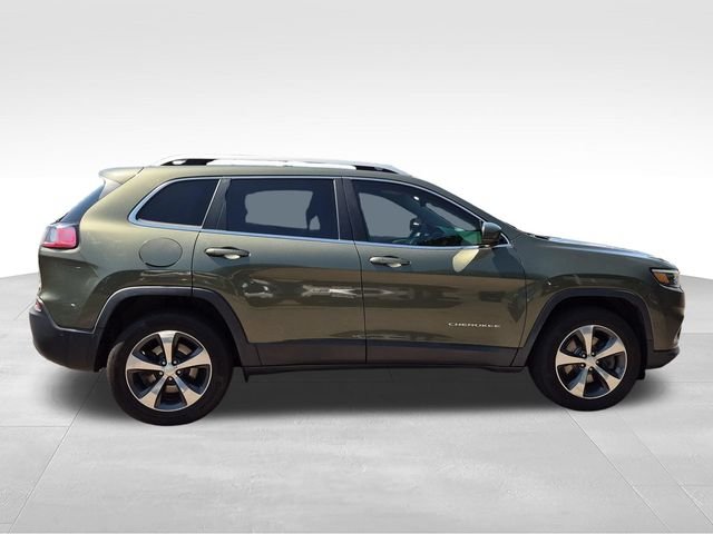 Used 2019 Green Jeep Limited image 2