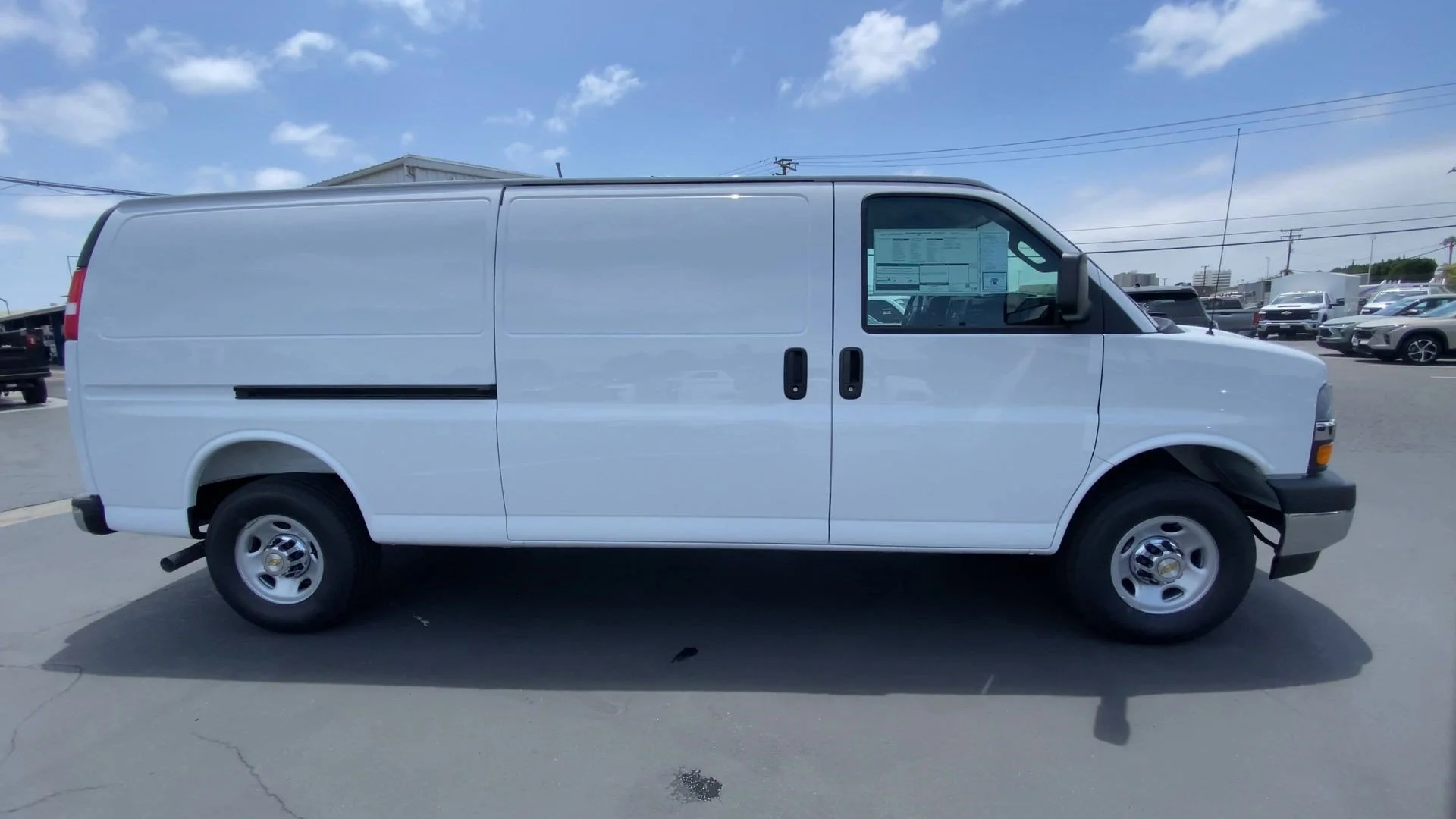2026 Chevrolet Express Cargo Work Van - Photo 10