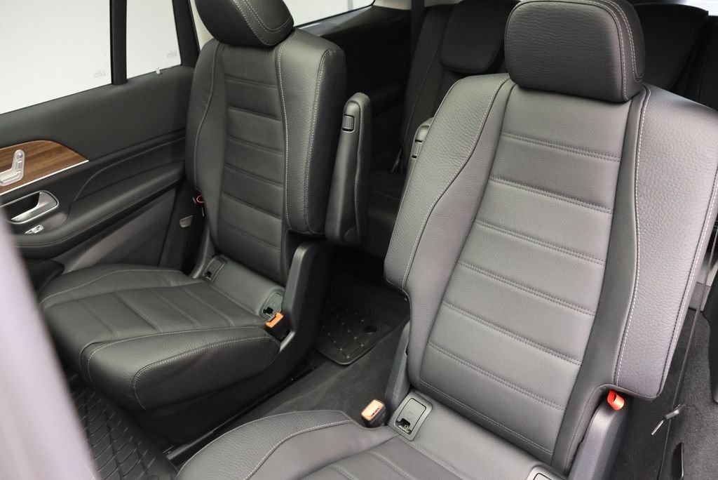 New 2026 Polar White Mercedes-Benz GLS 450 image 45