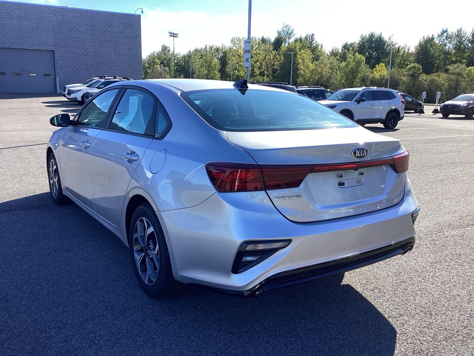 Used 2020 Silky Silver Kia LXS image 5