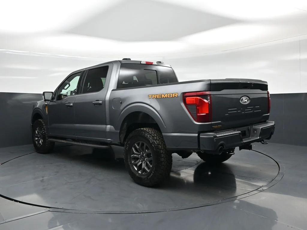 New 2026 Gray Ford Tremor image 6