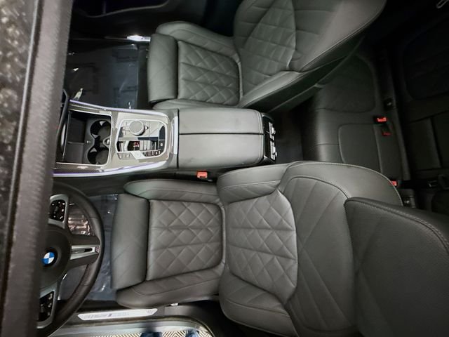 Used 2026 Gray Metallic BMW M60i image 23