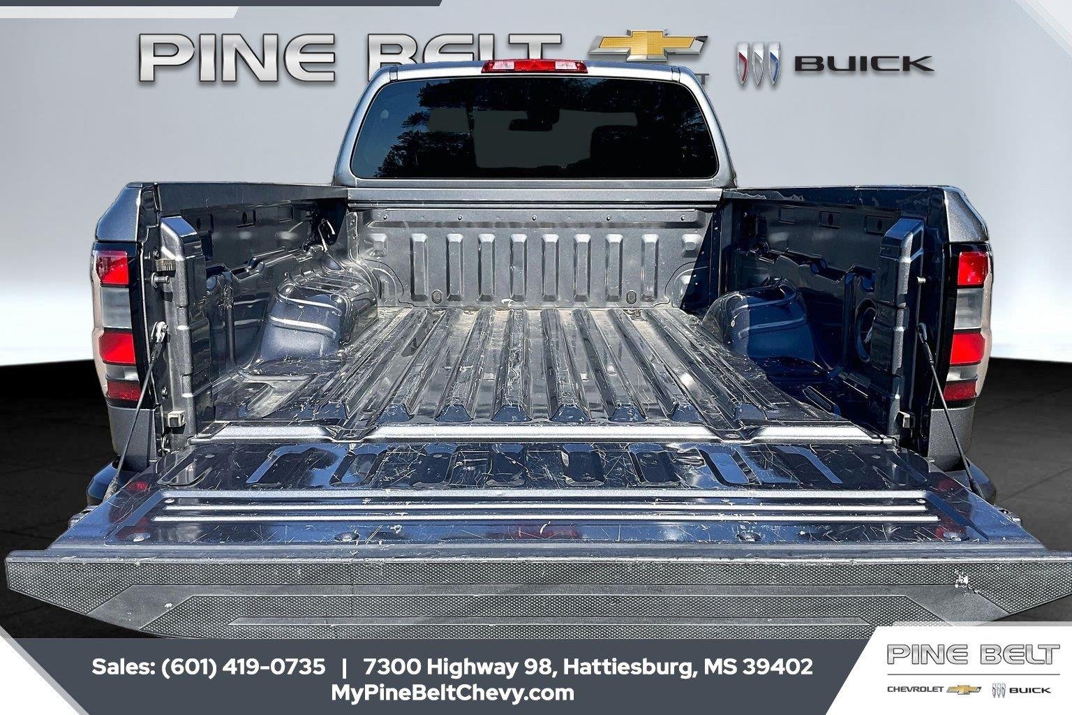 Used 2022 Gray Nissan King Cab S 4x4 image 5