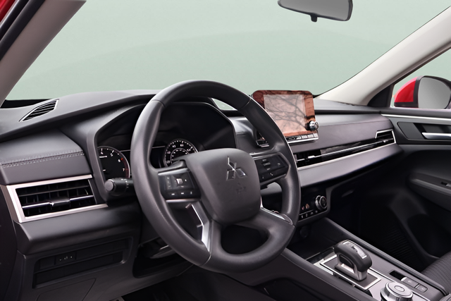Used 2024 Red Mitsubishi ES image 11