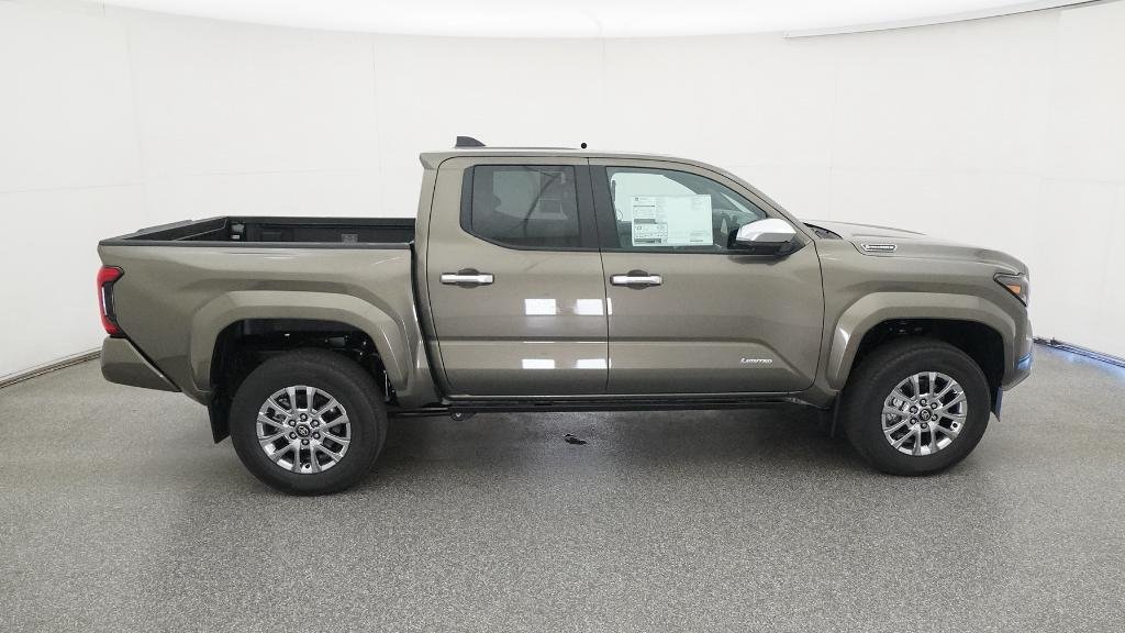 2025 Toyota Tacoma Limited - Photo 45