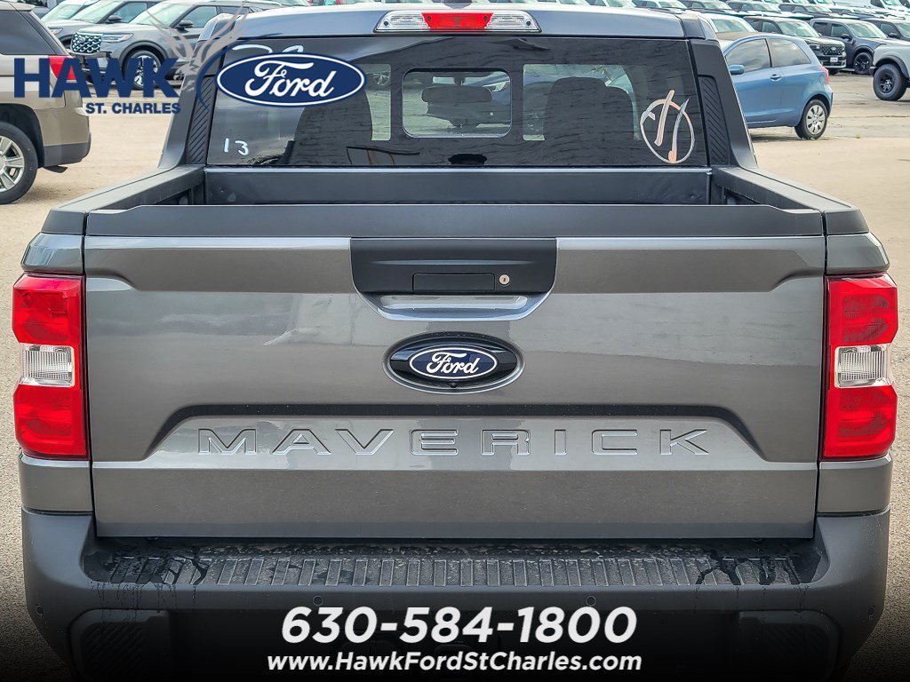 New 2026 Carbonized Gray Metallic Ford XLT image 5