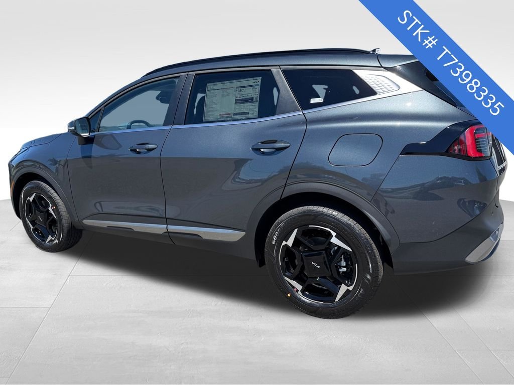 New 2026 Gravity Gray Kia EX image 5