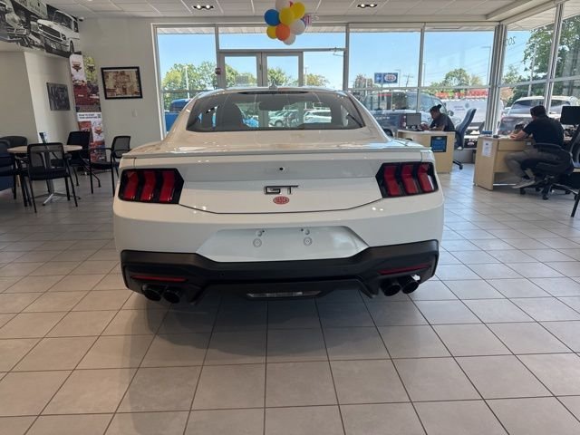 2025 Ford Mustang GT Premium Fastback - Photo 6