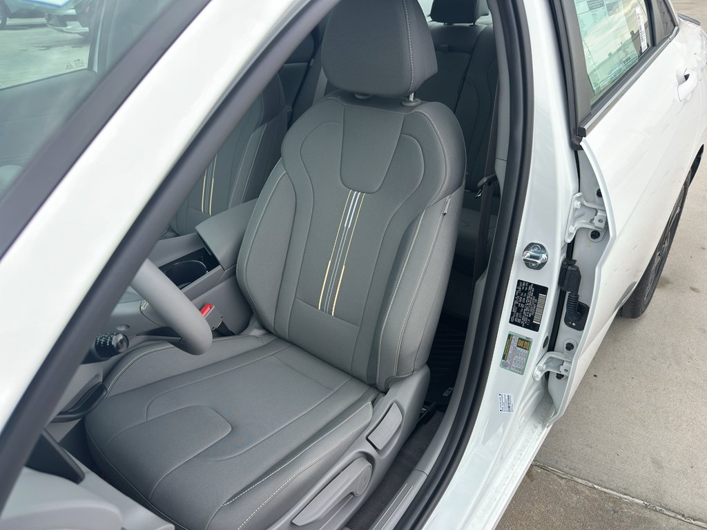 New 2026 Serenity White Hyundai SEL Sport Premium image 26