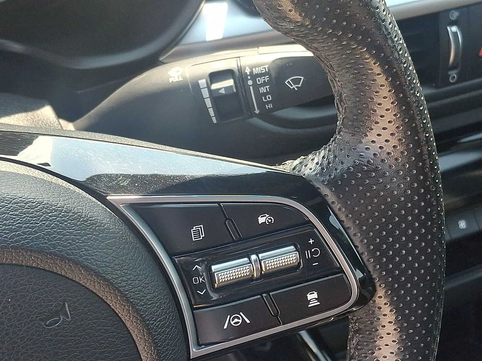 Certified Used 2023 Red Kia GT-Line image 23