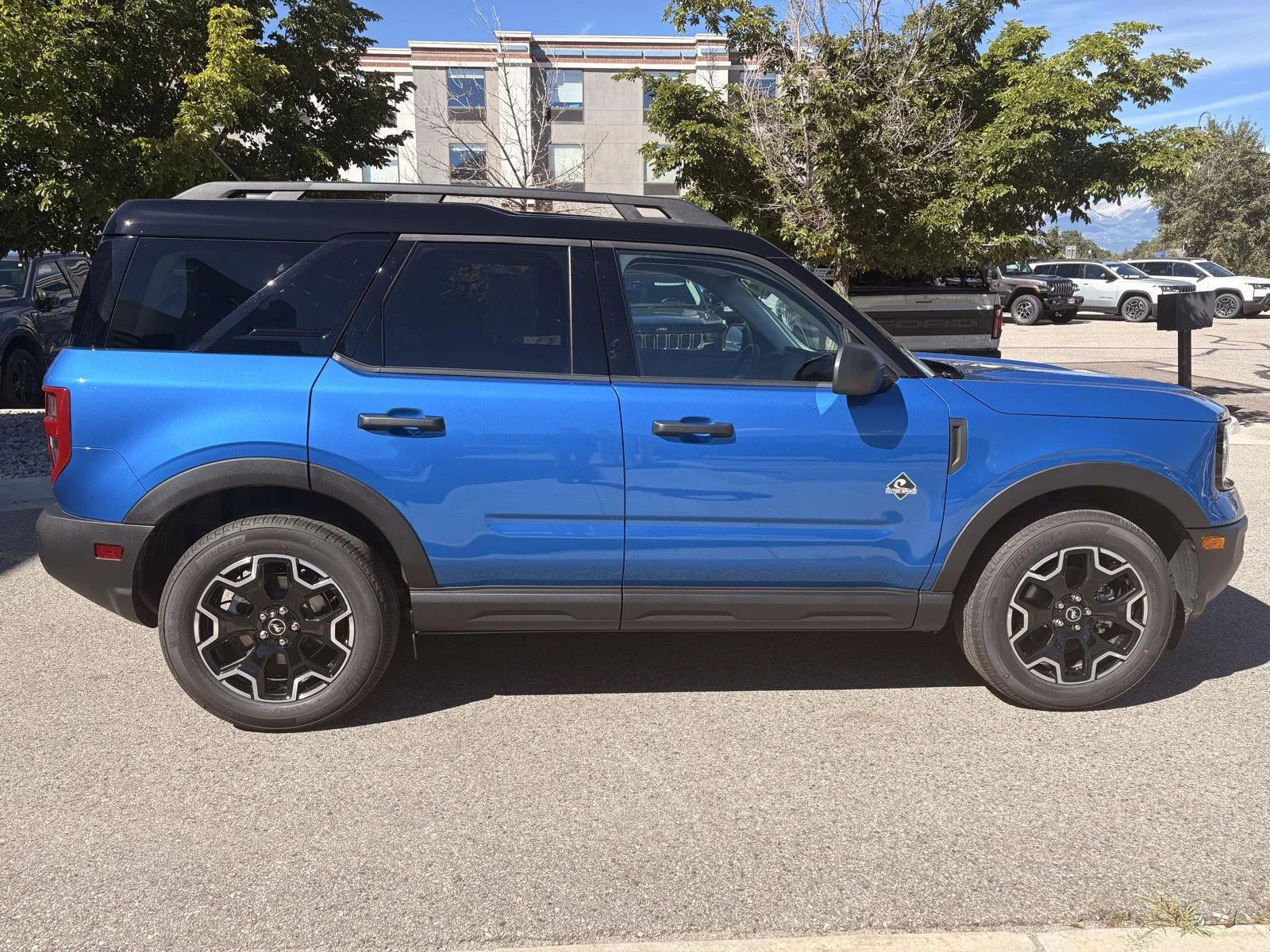 Used 2026 Velocity Blue Metallic Ford Outer Banks image 7