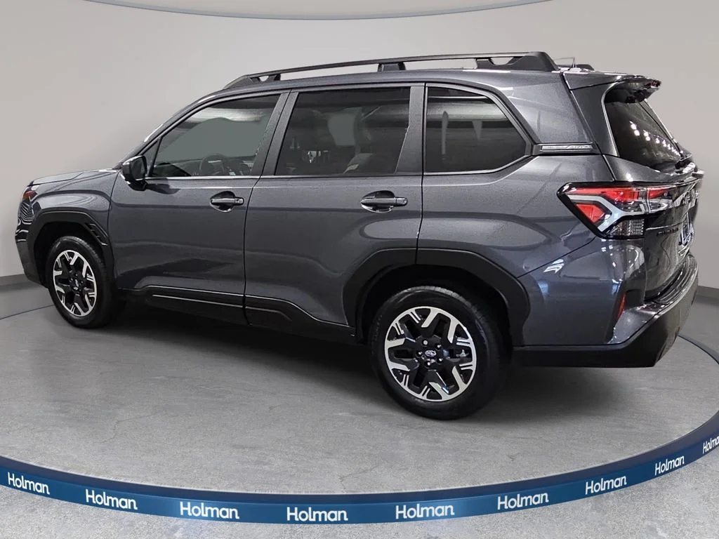 Used 2025 Gray Subaru Premium image 9