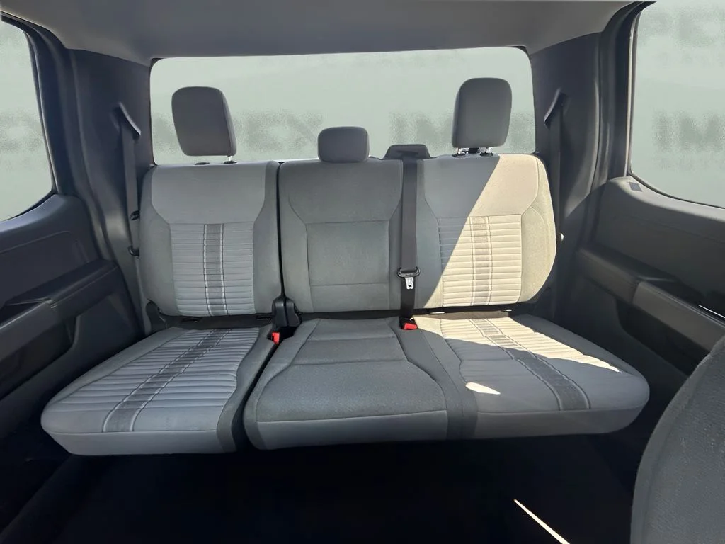 Used 2023 Blue Ford XLT image 7