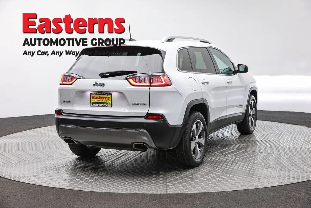 Used 2020 White Jeep Limited image 5