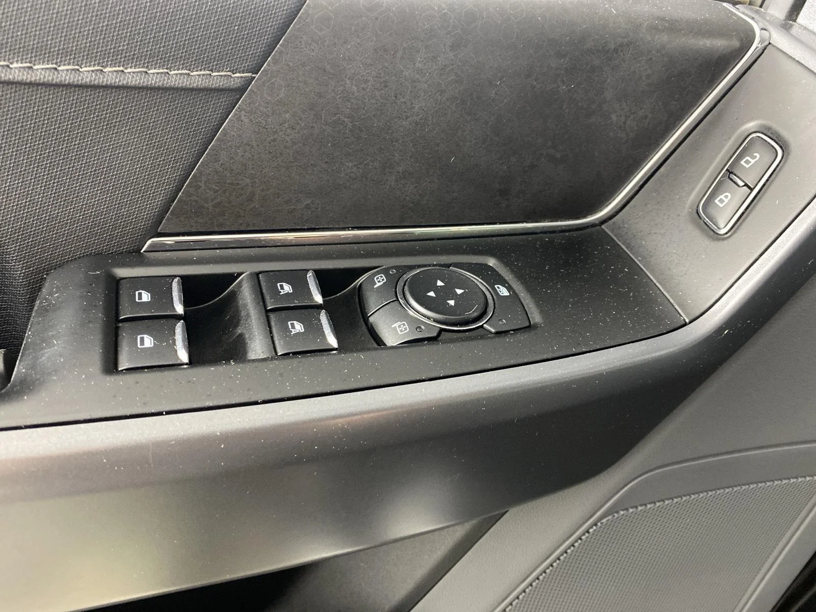 Used 2025 Agate Black Ford XLT image 15