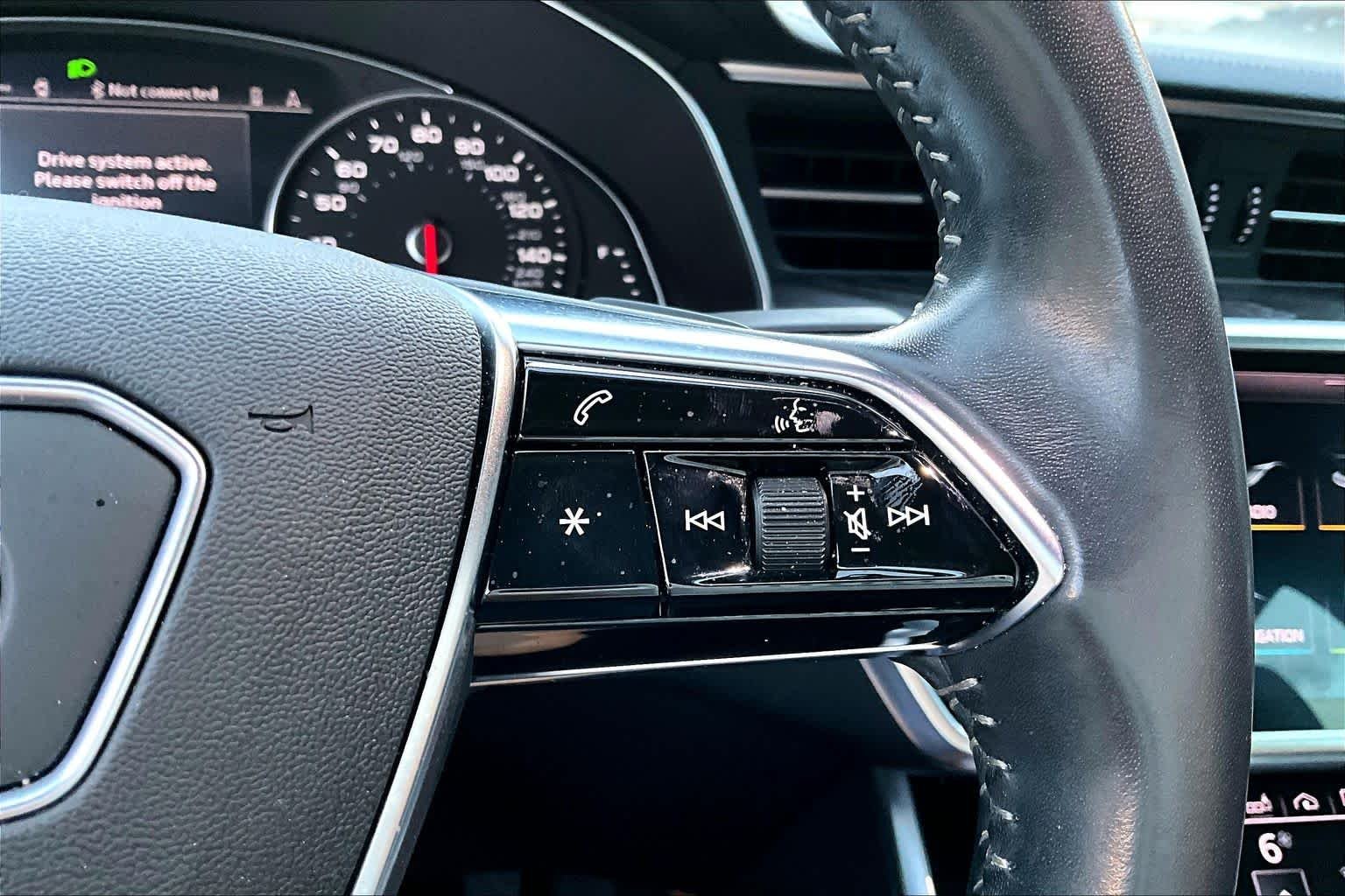 Used 2019 Mythos Black Metallic Audi Premium image 25