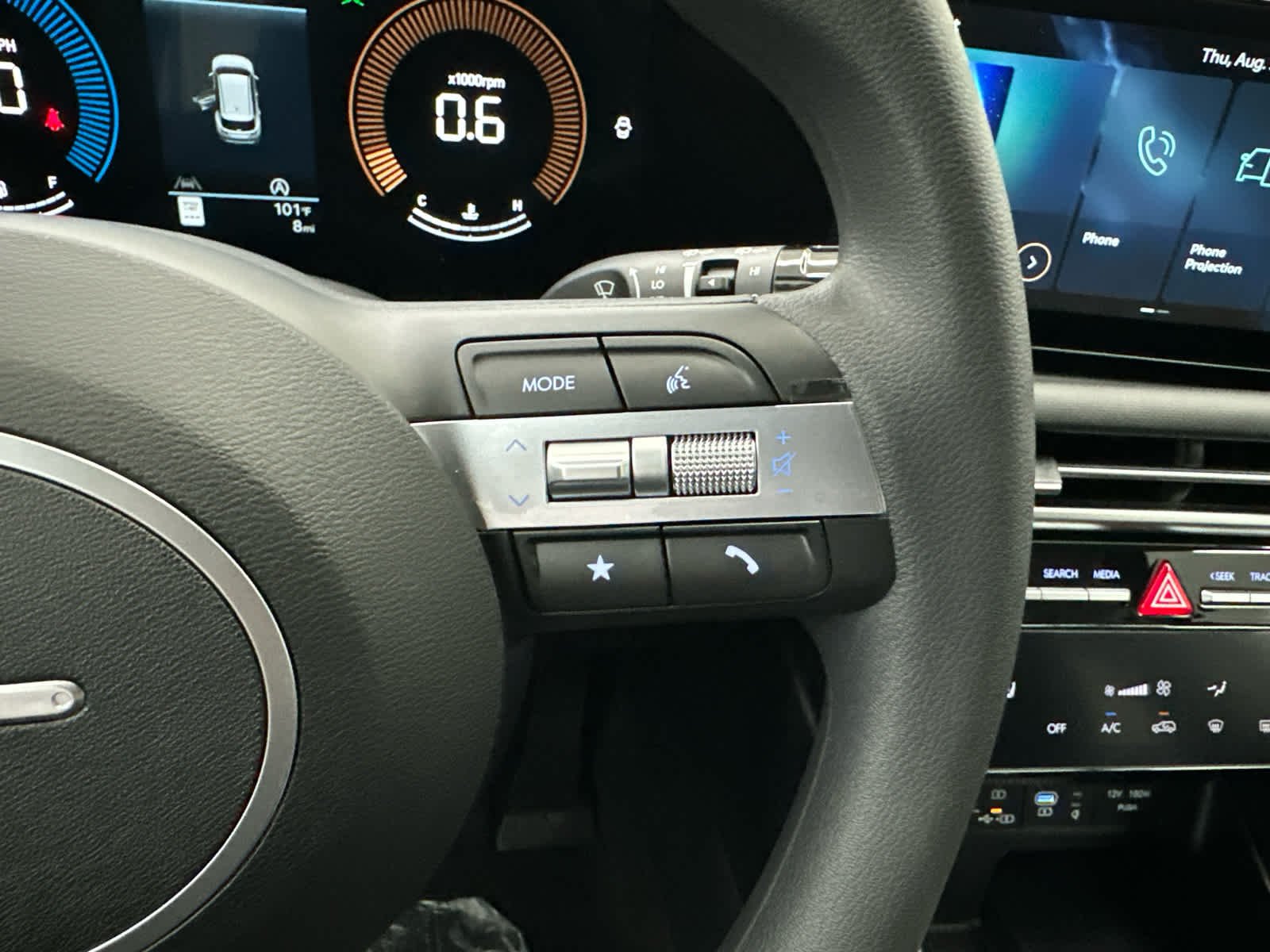 2025 Hyundai Tucson SEL - Photo 22