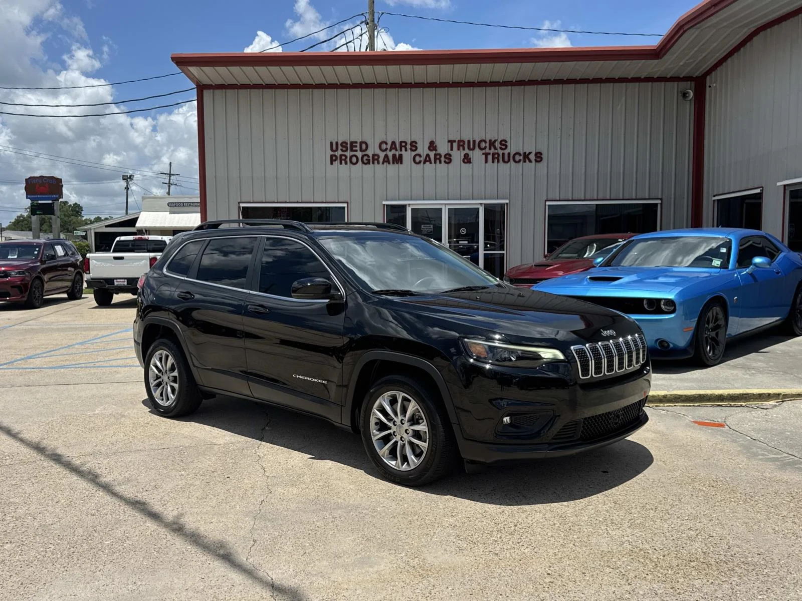 2022 Jeep Cherokee Latitude Lux