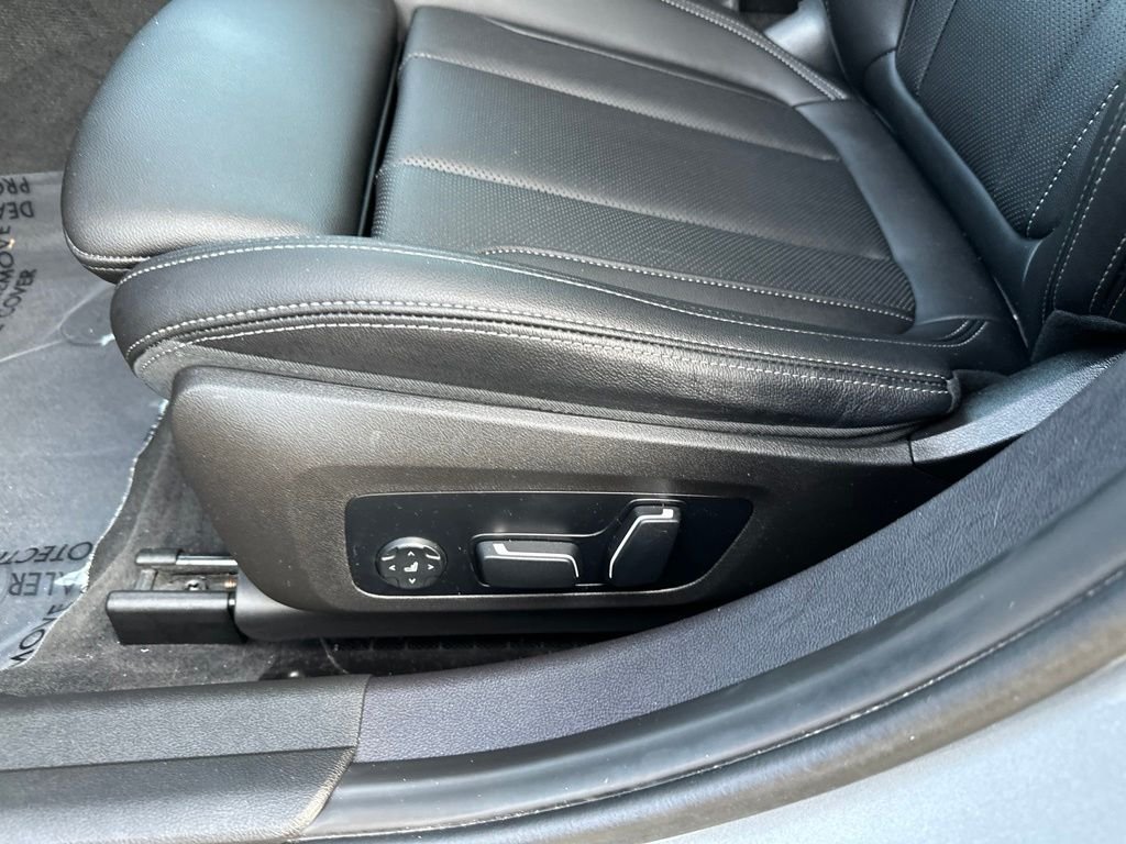 Certified Used 2024 Skyscraper Grey Metallic BMW 330i xDrive image 11