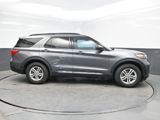 2023 Ford Explorer XLT - Photo 9
