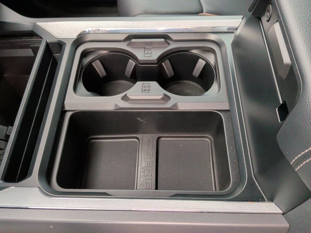 Used 2025 Agate Black Metallic Ford Lariat image 35