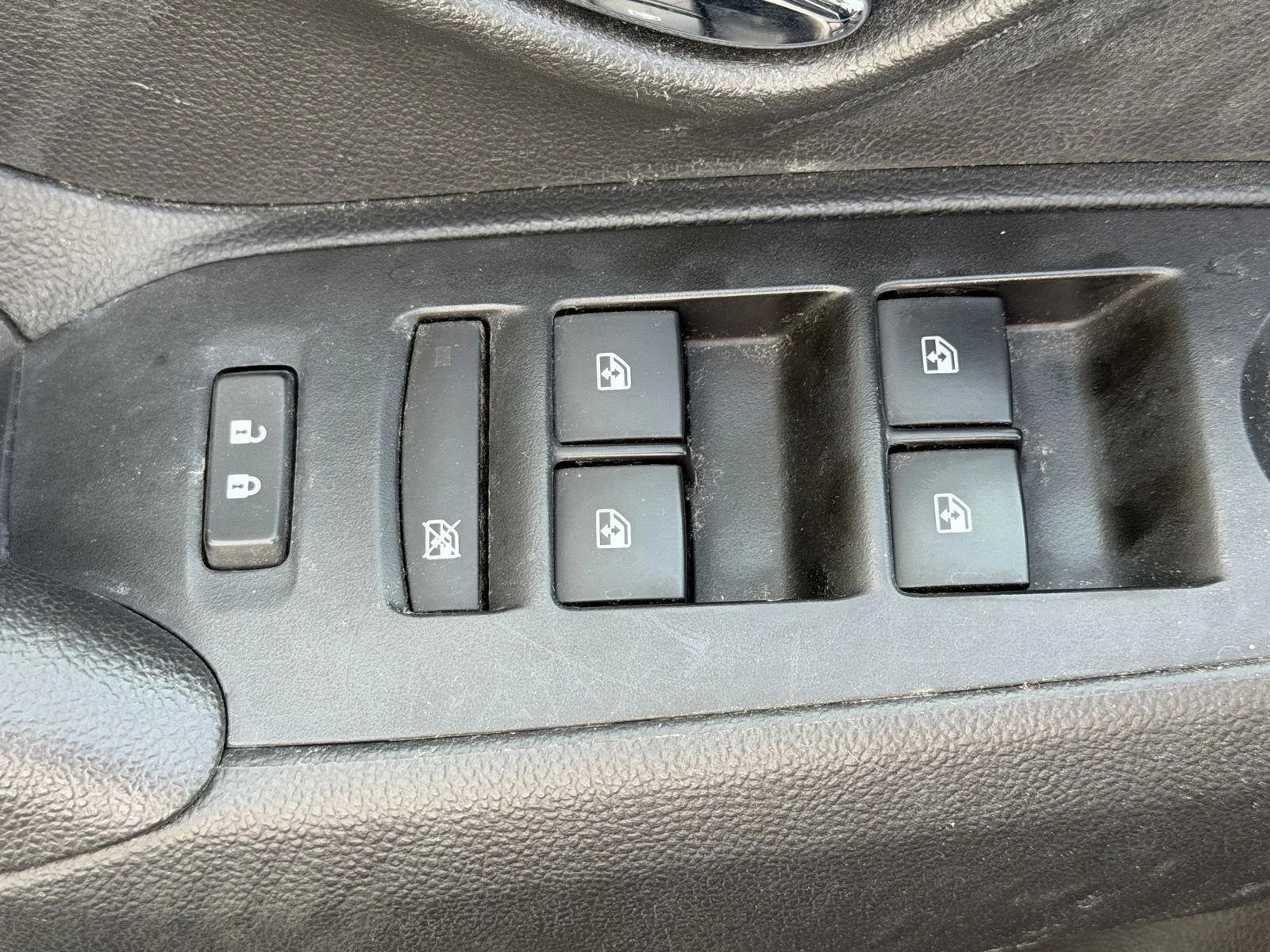 Used 2019 Summit White Chevrolet LT image 9
