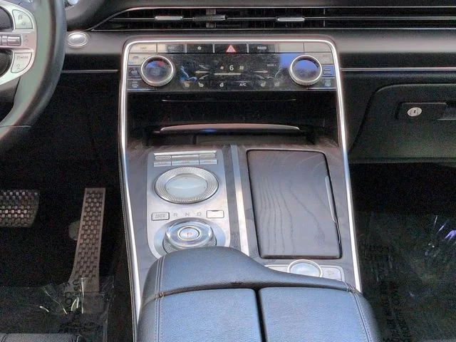 Used 2021 Silver Genesis 3.5T image 19