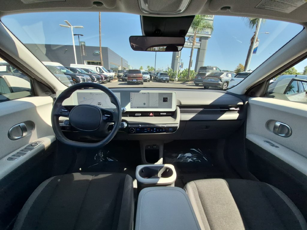 2024 Hyundai IONIQ 5 SE - Photo 27