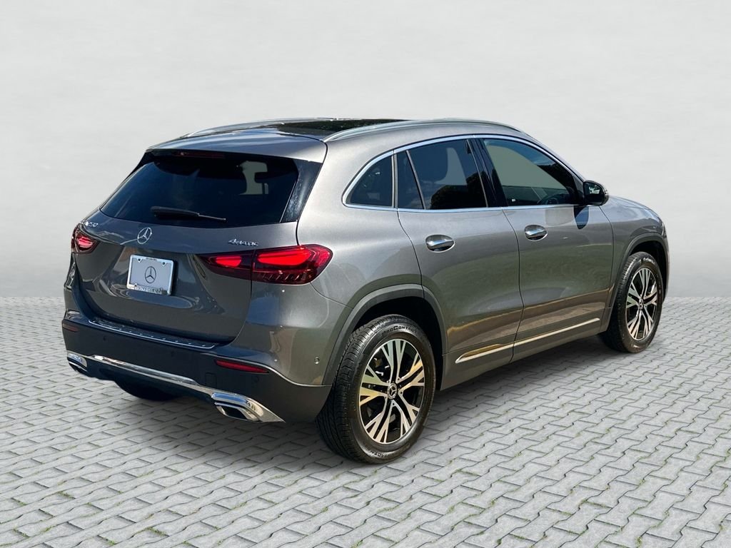 Certified Used 2026 Mountain Grey Metallic Mercedes-Benz GLA 250 image 5