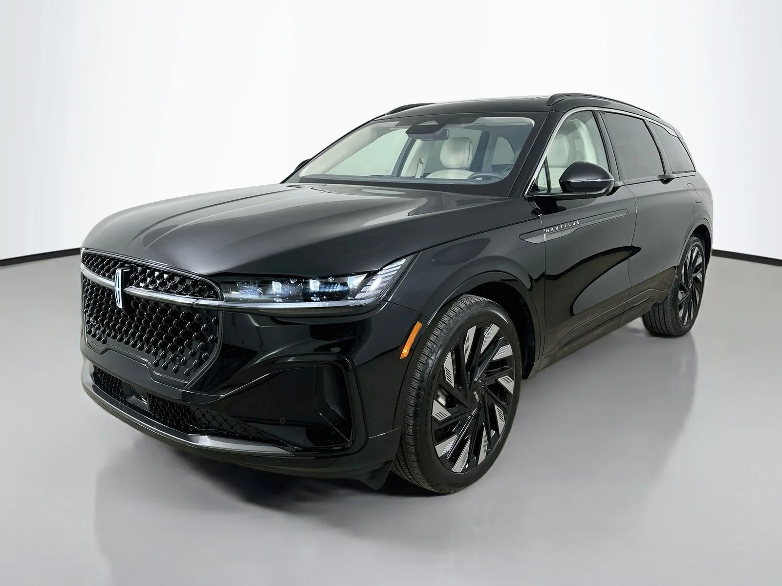 2025 Lincoln Nautilus