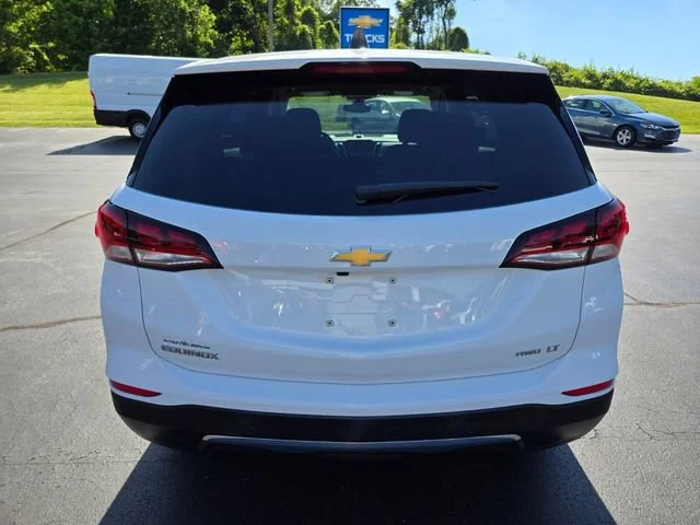 Used 2023 Summit White Chevrolet LT image 7