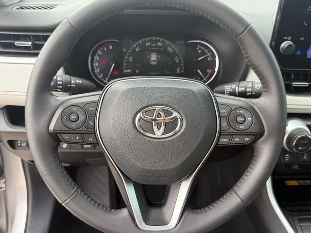 Certified Used 2025 Silver Toyota XLE Premium image 14