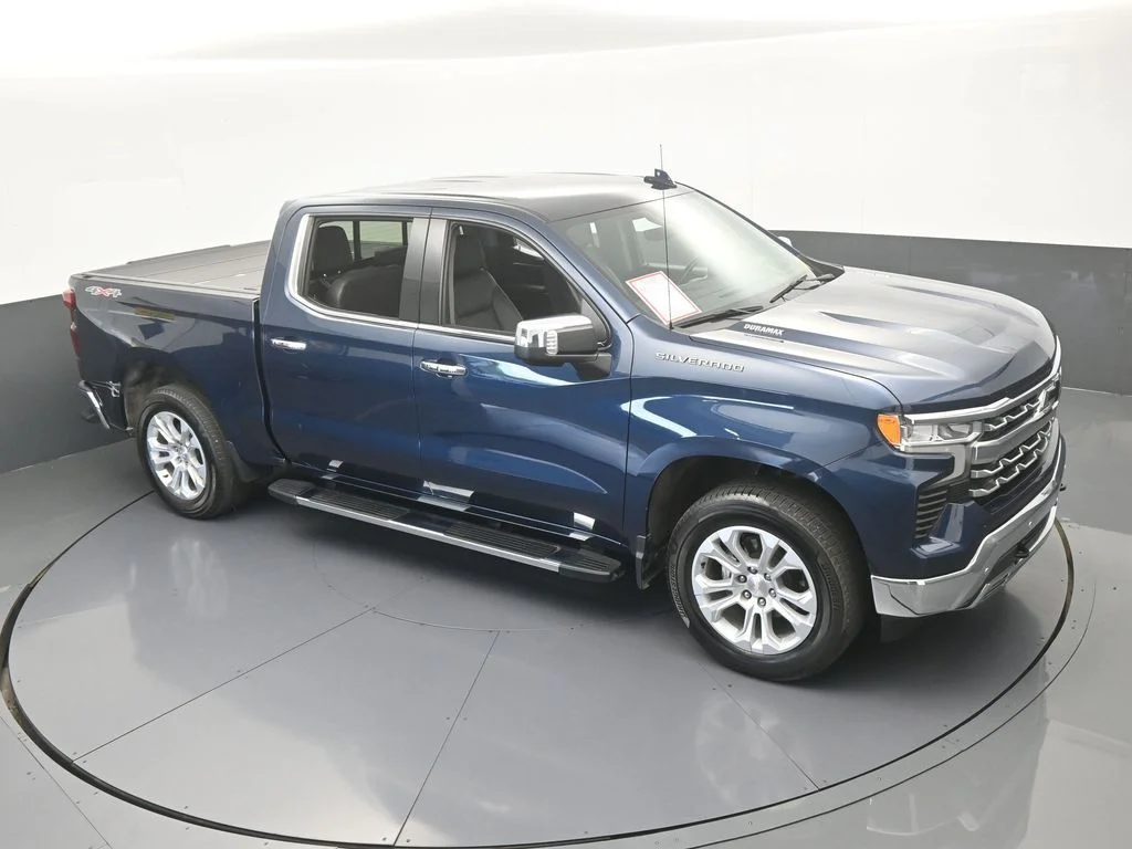 Used 2022 Northsky Blue Metallic Chevrolet LTZ image 59