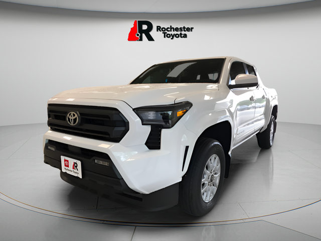 Used 2025 White Toyota SR5 image 7