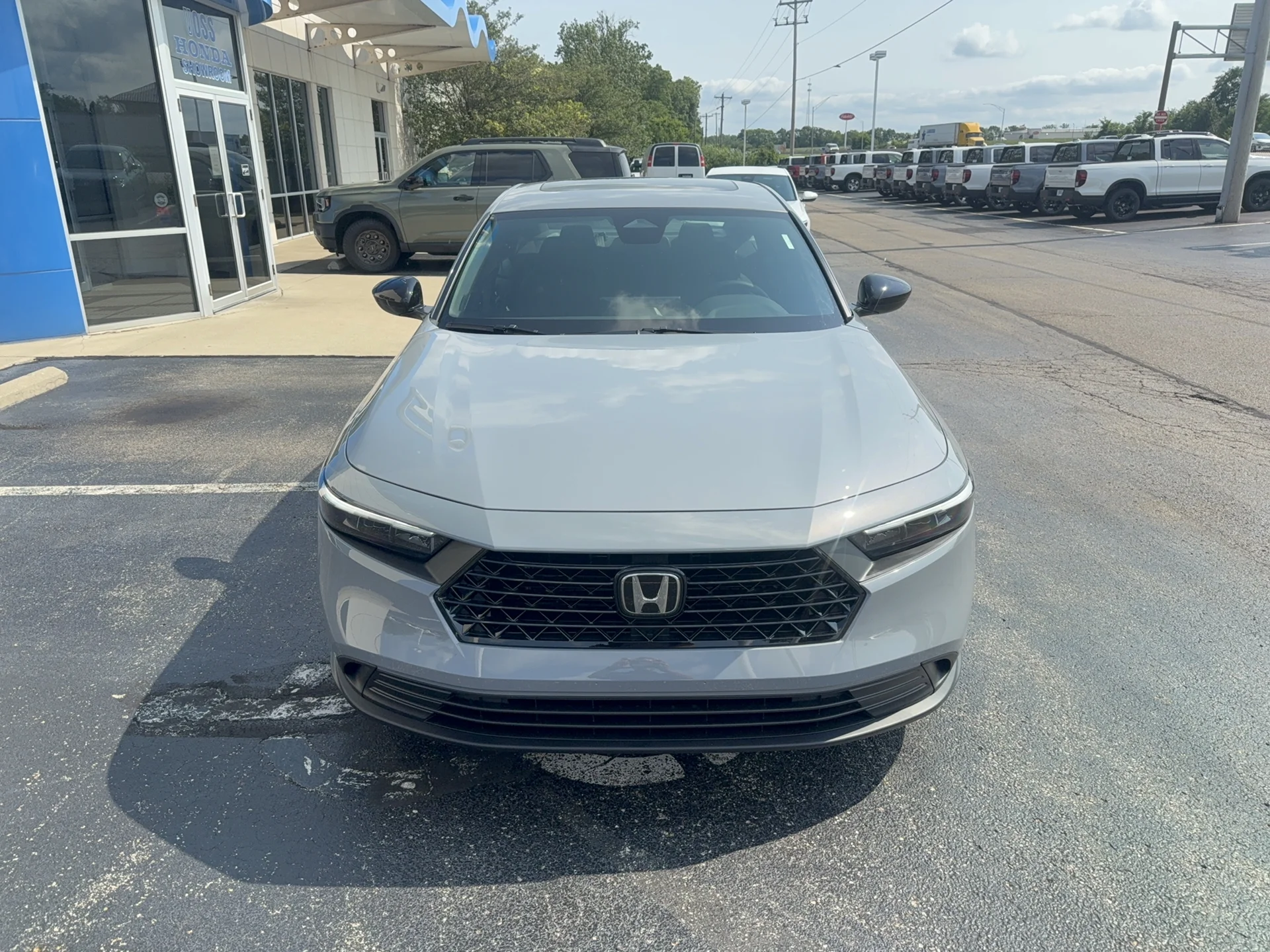 New 2026 Urban Gray Pearl Honda Sport image 2