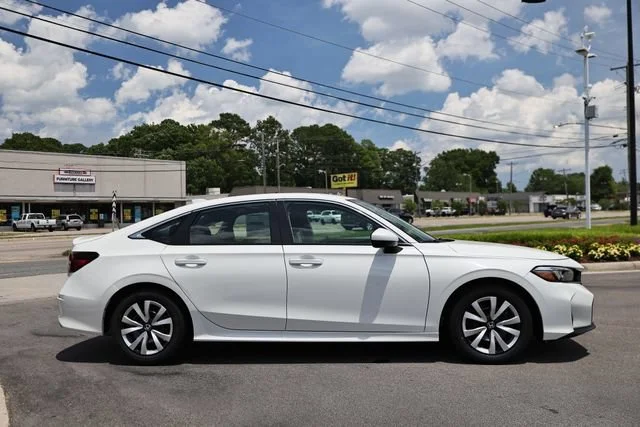 New 2026 Platinum White Pearl Honda LX image 15