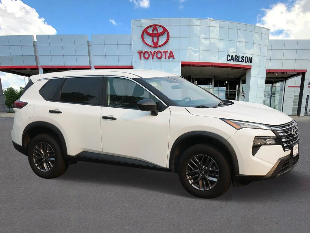 Used 2024 Nissan Rogue S with VIN 5N1BT3AB6RC681452 for sale in Minneapolis, Minnesota