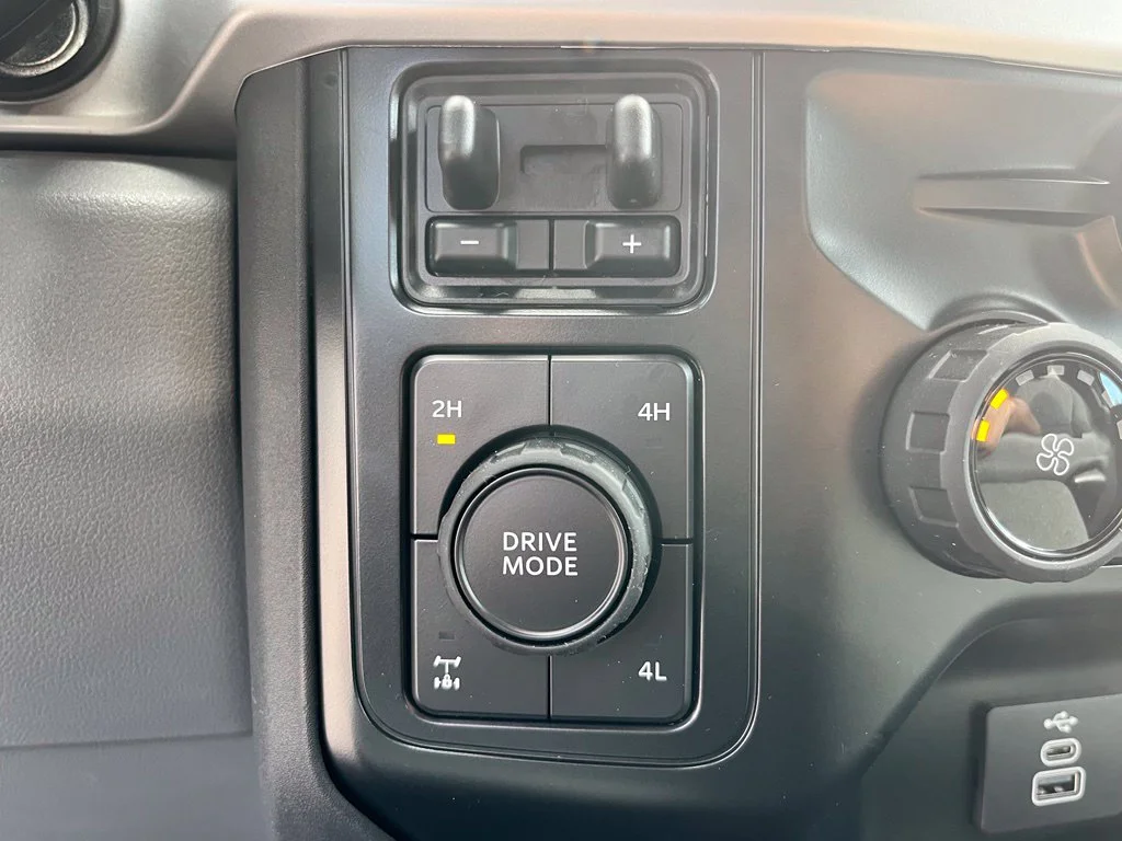New 2026 Gray Ford XLT image 29