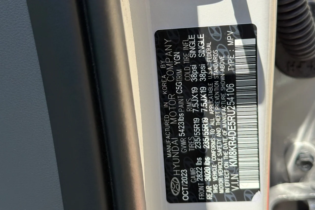 Used 2024 GRAY Hyundai Limited image 29