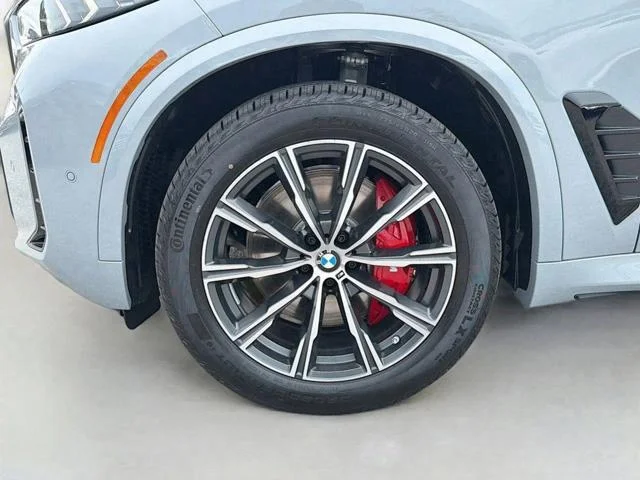 New 2026 Brooklyn Grey Metallic BMW sDrive40i image 42