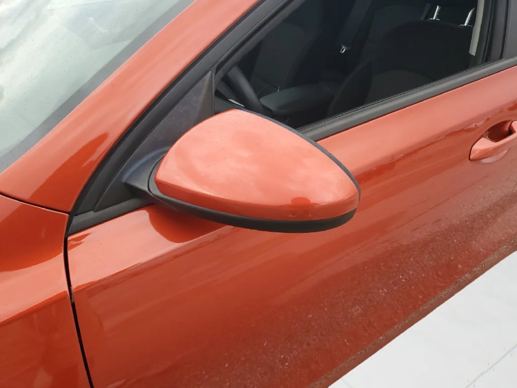 Used 2023 Orange Kia LXS image 25