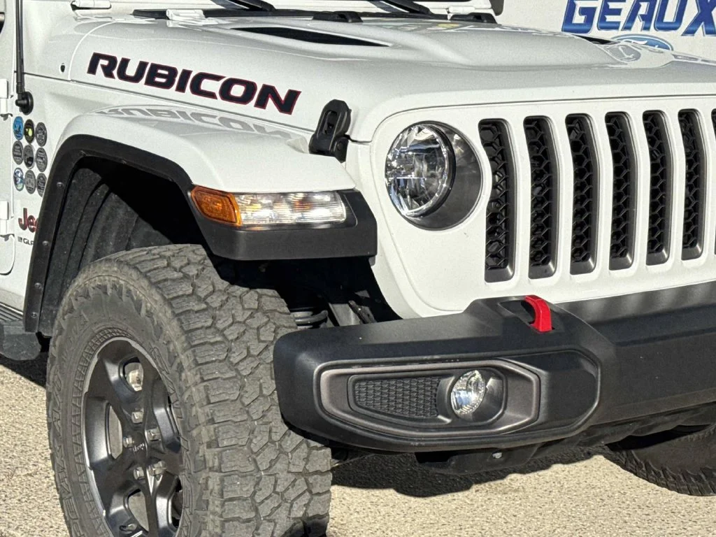 Used 2023 White Jeep Rubicon image 3